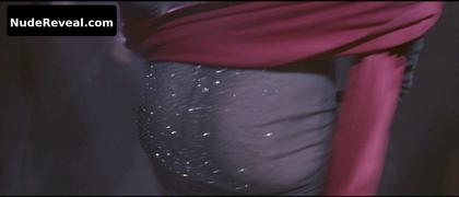 RENE RUSSO nude in The Thomas Crown Affair