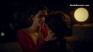 VEDIKA BHANDARI nude in Indori Ishq