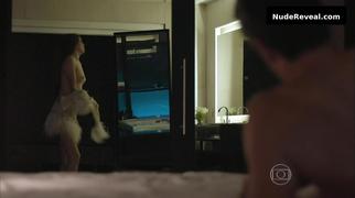 CAMILA QUEIROZ nude in Verdades Secretas