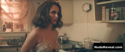 NATALIE PORTMAN nude in Lady in the Lake