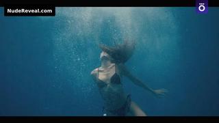 HANDE ERCEL nude in Chasing The Wind