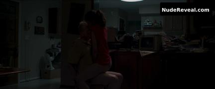 MARGARET QUALLEY nude in Donnybrook