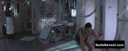 KATHLEEN QUINLAN nude in Event Horizon