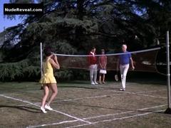 ELIZABETH MONTGOMERY nude in Bewitched