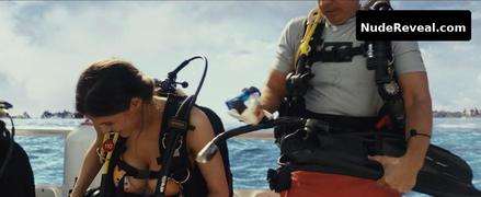 ALEXANDRA DADDARIO nude in Rampage