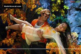 ANUSHKA SHETTY nude in Baladoor