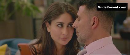 KAREENA KAPOOR nude in Good Newwz