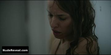 MANON AZEM nude in Prise Au Piege
