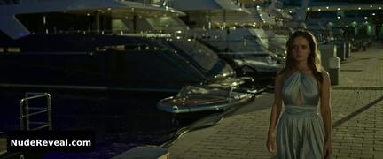 PAULINA GALAZKA nude in Girls to Buy