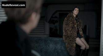 CHARLOTTE GAINSBOURG nude in Suzanna Andler