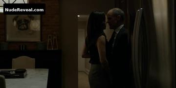 NEVE CAMPBELL nude in House of Cards