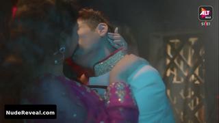 PRANALI DHAWARE nude in Ragini MMS Returns