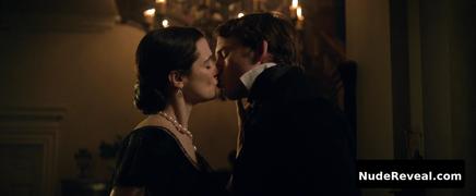 RACHEL WEISZ nude in My Cousin Rachel