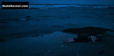 GHADA ABDEL RAZEK nude in Reklam