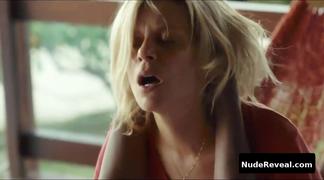 MARINA FOIS nude in The Salamander