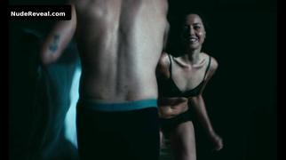 AUBREY PLAZA nude in Black Bear