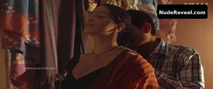 PALLAVI DEBNATH nude in Choodiwala