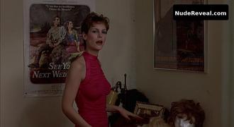 JAMIE LEE CURTIS nude in Trading Places