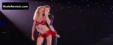 CAMERON DIAZ nude in What to Expect When You