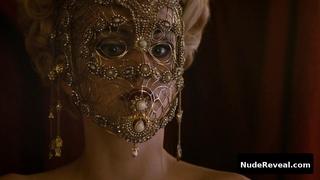 STEFANIE MARTINI nude in Emerald City