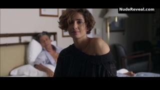 CAMILA PITANGA nude in Aruanas