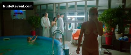 OKSANA AKINSHINA nude in Polet