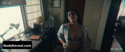 WAMIQA GABBI nude in Khufiya