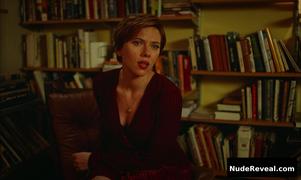 SCARLETT JOHANSSON nude in Marriage Story