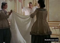 KIRSTEN DUNST nude in Marie Antoinette