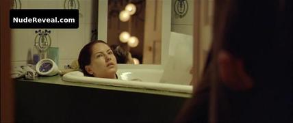 BARBARA MORI nude in Violanchelo