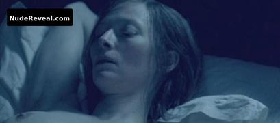 TILDA SWINTON nude in Young Adam