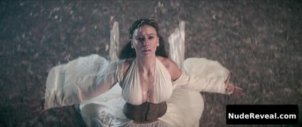 SERENAY SARIKAYA nude in Shahmaran