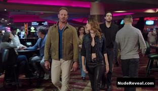 MASIELA LUSHA nude in Sharknado 4: The 4th Awakens