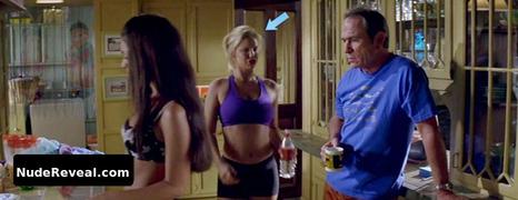 KELLI GARNER nude in Man of the House