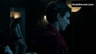 MARIA PEDRAZA nude in La casa de papel