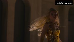 GIGI HADID nude in Victoria