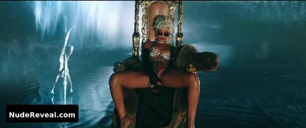 RIHANNA nude in Pour It Up