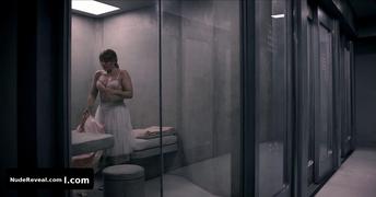 BRYCE DALLAS HOWARD nude in Black Mirror