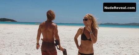 KATE HUDSON nude in Fool