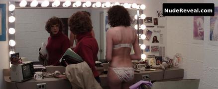 GEENA DAVIS nude in Tootsie
