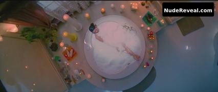 KAREENA KAPOOR nude in Bewafaa