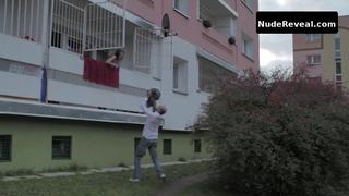 PAULINA GALAZKA nude in Powiedz, Ze Mnie Kochasz