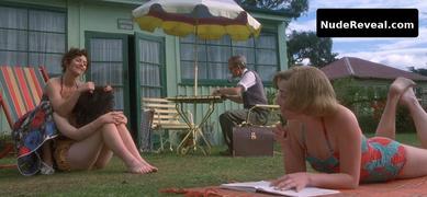 MELANIE LYNSKEY nude in Heavenly Creatures