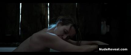 MANUELA VELLES nude in Culpa