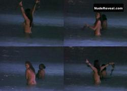 ANGIE EVERHART nude in Celebrity Mole: Yucatan