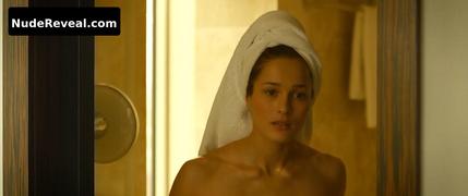 ANNA CHIPOVSKAYA nude in No Borders