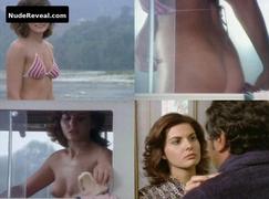 SIMONETTA STEFANELLI nude in Peccati in famiglia