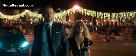 SALMA HAYEK nude in Hitmans Wifes Bodyguard