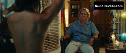 JENNIFER ANISTON nude in Marley & Me