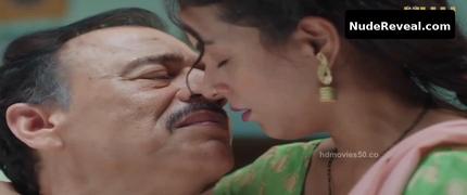 NOOR MALABIKA nude in Palang Tod (siskiyaan)